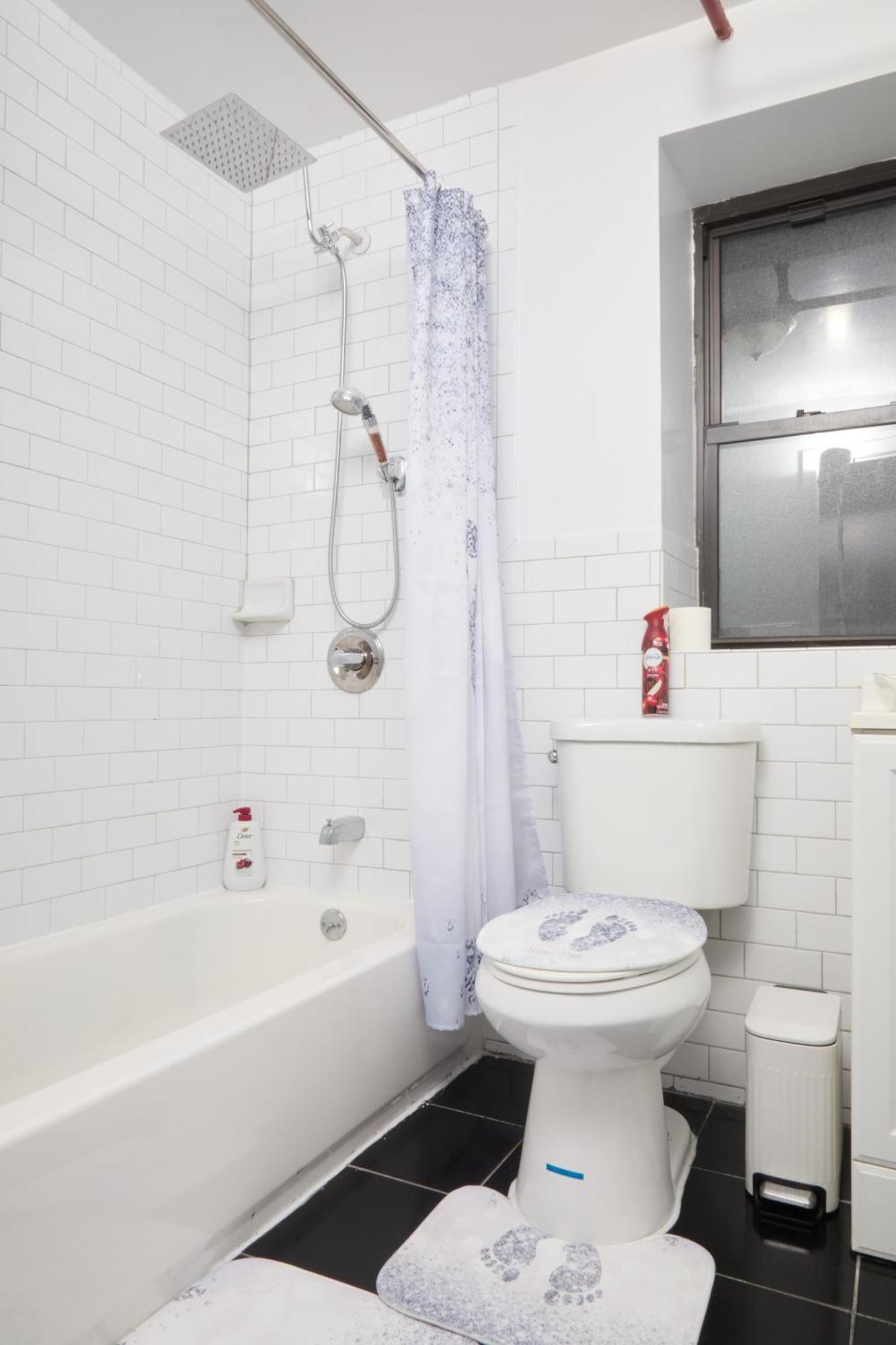 Gasthof Comfy In Hell's Kitchen New York